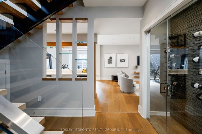 242 Sutherland Dr, House other with 6 bedrooms, 6 bathrooms and 2 parking in East York ON | Image 41