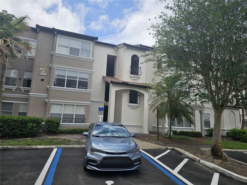 932-5132 Conroy Rd, ORLANDO, FL, 32811-3742 | Card Image