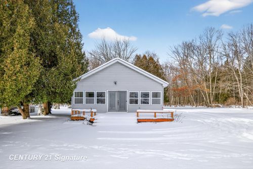1647 N Huron Road, Whitney Township, MI, 48763 | Card Image
