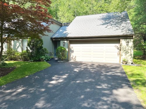 d-20 Heritage Crest Drive, Southbury, CT, 06488 | Card Image