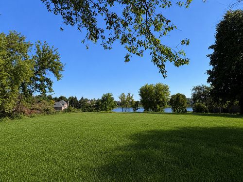 6878 September Blvd, Long Grove, IL, 60047-5117 | Card Image