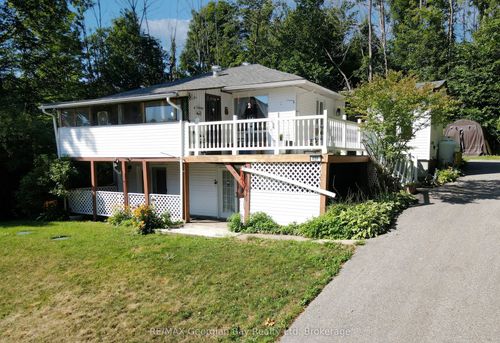 426 David Ave, Port Mcnicoll, ON, L0K1R0 | Card Image