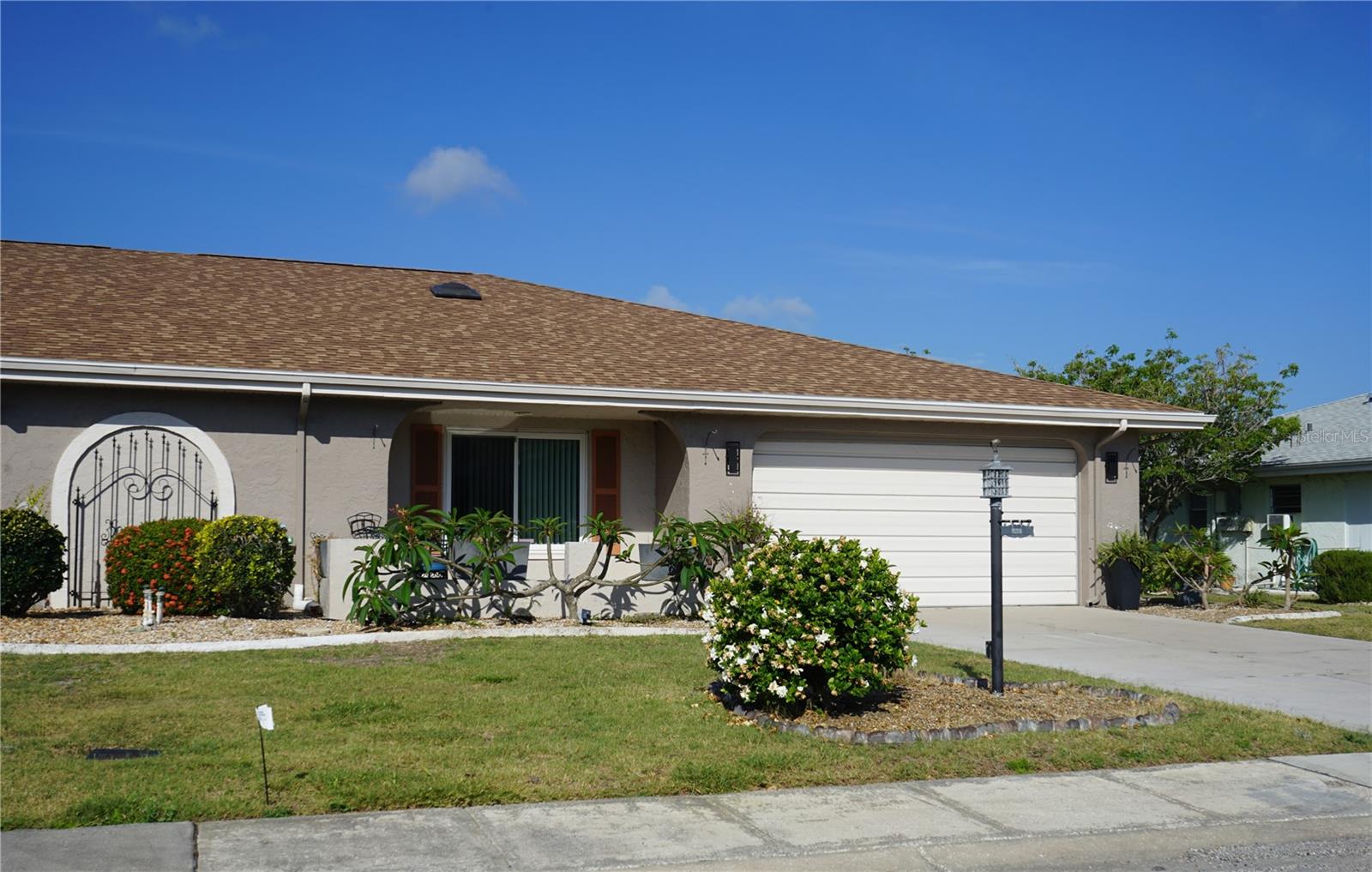 Green Manor Dr, Sun City Center, FL 33573