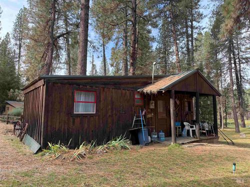 4 Lightning Creek Cir, Garden Valley, ID, 83622-5110 | Card Image