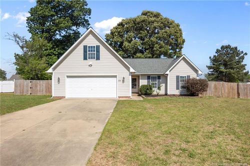 101 Van Buren Dr, Raeford, NC, 28376-9412 | Card Image