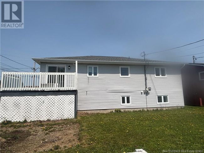 61 Rue Jérôme Comeau, House other with 4 bedrooms, 2 bathrooms and null parking in Petit Rocher NB | Image 5