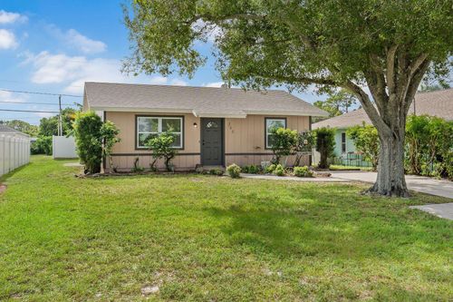 365 16th Street Sw, Vero Beach, FL, 32962 | Card Image