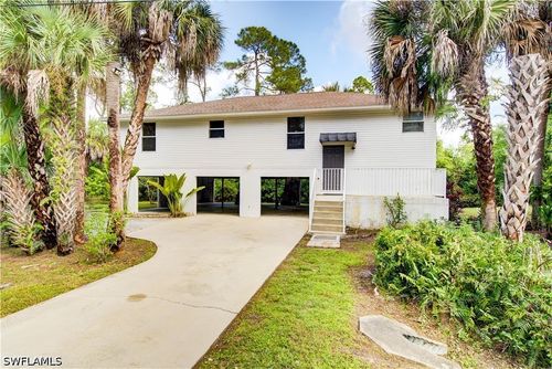731 Jung Blvd E, Naples, FL, 34120-6328 | Card Image