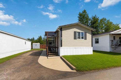 10 Pelican Dr, Fort Mcmurray, AB, T9H1G4 | Card Image