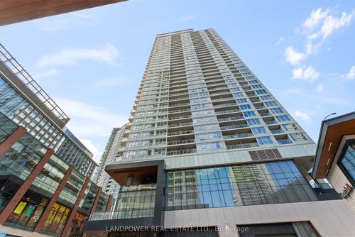 3812-19 Bathurst St, Toronto, ON, M5V0N2 | Card Image