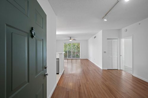 206-11770 Saint Andrews Pl, Wellington, FL, 33414-7080 | Card Image