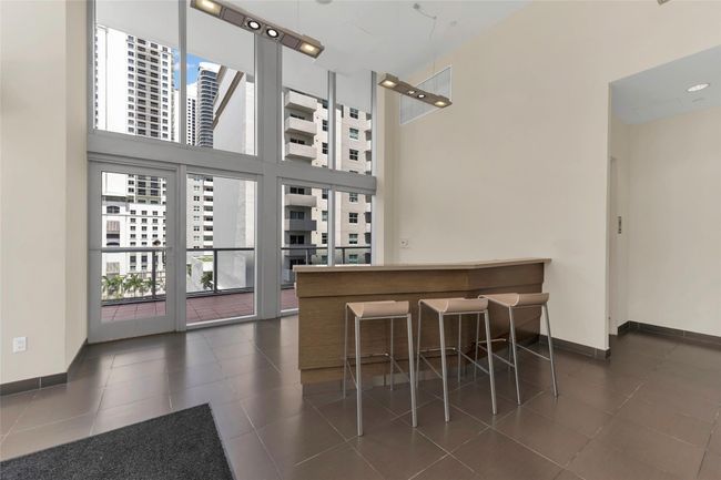 APT-1224N - 1111 Sw 1 St Ave, Condo with 1 bedrooms, 1 bathrooms and null parking in Miami FL | Image 22
