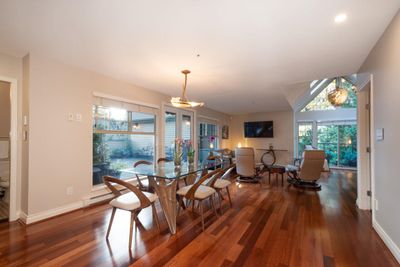 401 - 180 Ravine Dr, Condo with 3 bedrooms, 2 bathrooms and 2 parking in Port Moody BC | Image 3