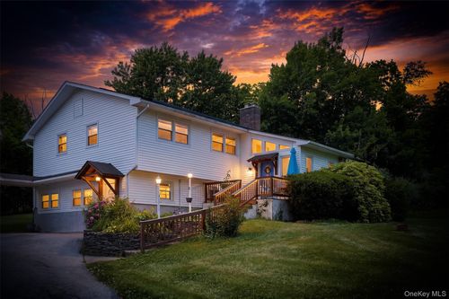 17 Derick Drive, Fishkill, NY, 12524 | Card Image