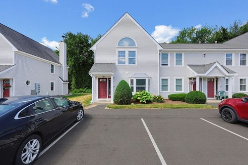 8-75 Warren St W, Raynham, MA, 02767-1366 | Card Image