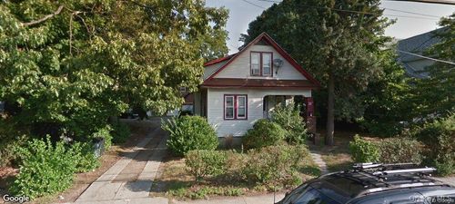 21 E Clinton Ave, Roosevelt, NY, 11575-1153 | Card Image