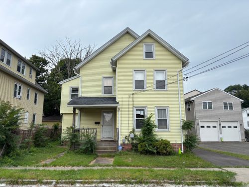 25 Clinton Ave, Middletown, CT, 06457-2703 | Card Image