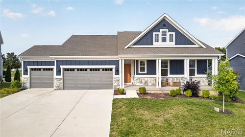 220 Knob Creek Ct, Lake St Louis, MO, 63367-4050 | Card Image