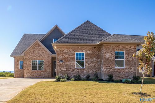 201 Camberly Cove Ln, Meridianville, AL, 35759-3117 | Card Image