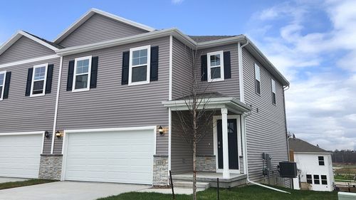 4781 172nd St, Urbandale, IA, 50323-2807 | Card Image