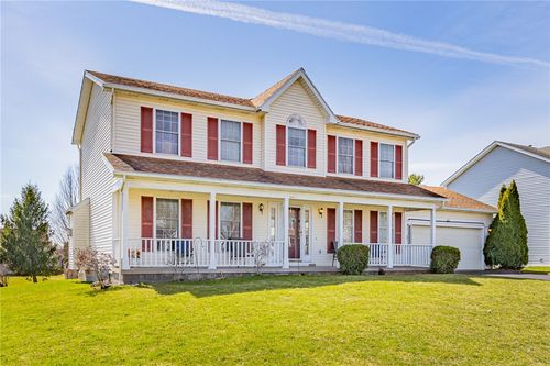 42 Cassandra Cir, Churchville, NY, 14428-9224 | Card Image