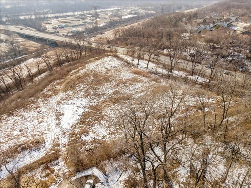 16W415 99th St, Burr Ridge, IL, 60527-6819 | Card Image