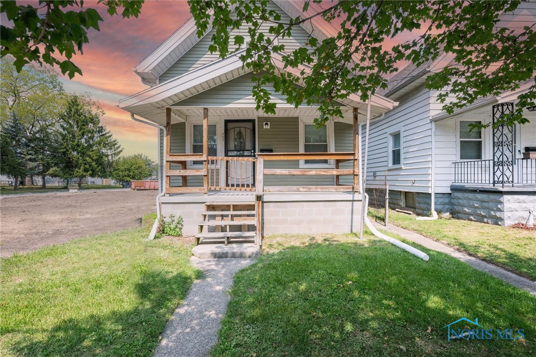 Oakdale Ave, Toledo, OH 43605