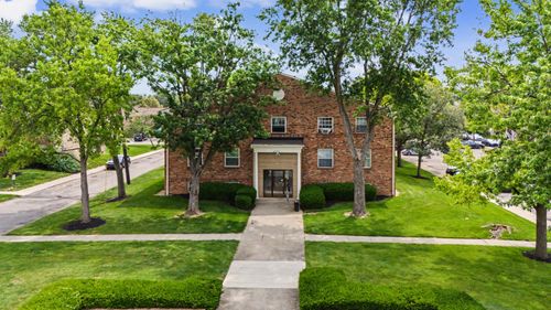 3h-4696 Tarryton Ct S, Columbus, OH, 43228-1515 | Card Image