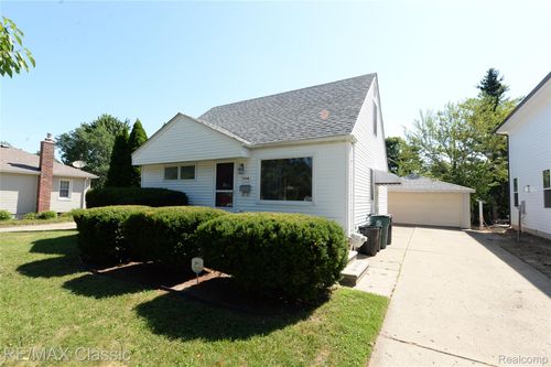 3534 Woodland Ave, Royal Oak, MI, 48073-2360 | Card Image