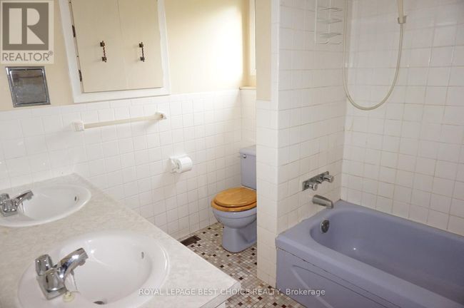 994328 Highway 11, House other with 4 bedrooms, 4 bathrooms and 6 parking in Cobalt ON | Image 15