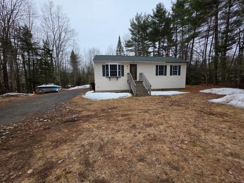 90 Cape Road, Standish, ME, 04084 | Card Image