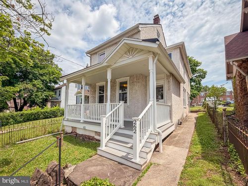262 N Hanover St, POTTSTOWN, PA, 19464-5374 | Card Image
