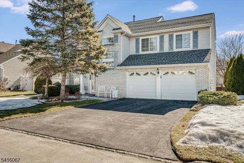 13 Little Doe Run, Oak Ridge, NJ, 07438-8883 | Card Image