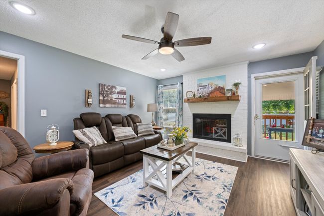 106 Mcfarlin Rd, House other with 3 bedrooms, 3 bathrooms and 8 parking in Murfreesboro TN | Image 8