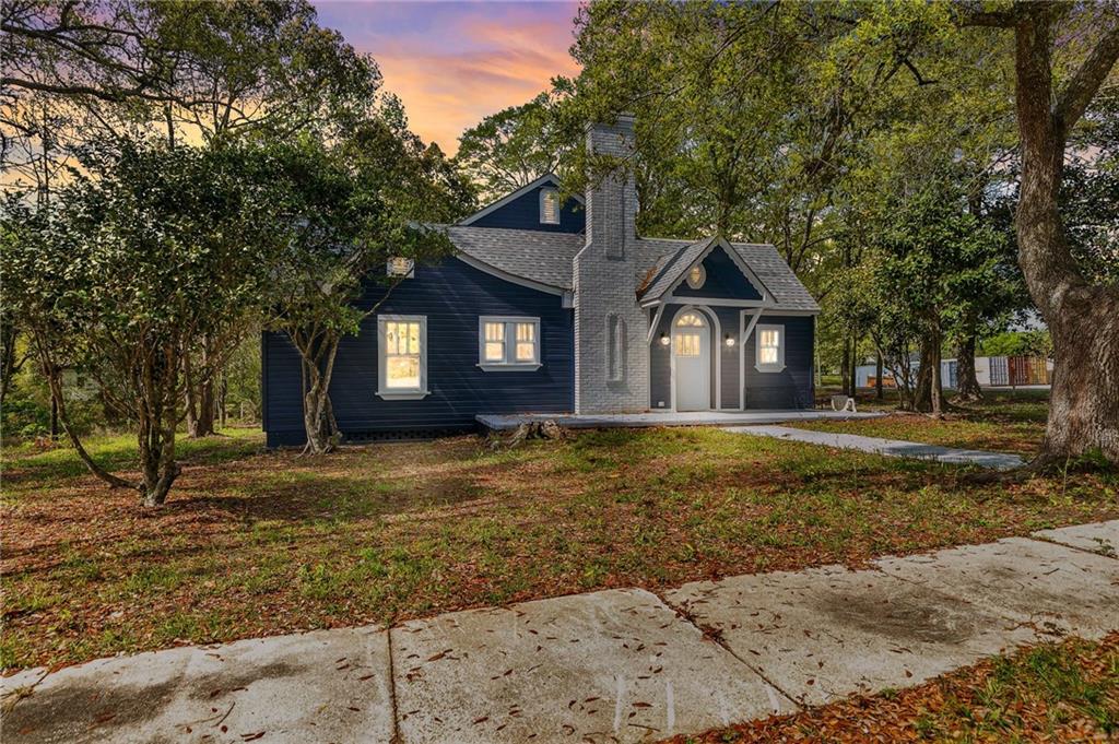 Blackburn Ave, Bay Minette, AL 36507