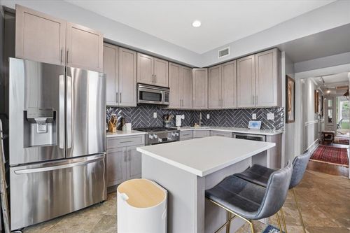 2-270 Palisade Ave, Jersey City, NJ, 07307-1814 | Card Image