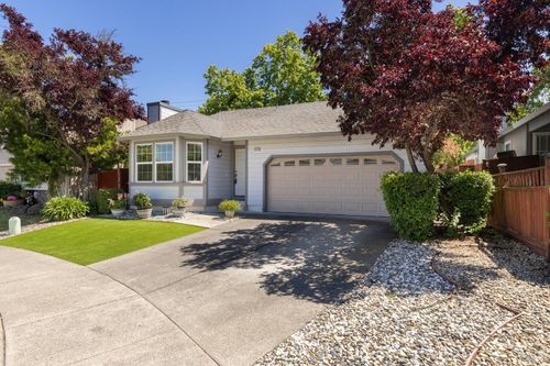 1935 Seville Street, Santa Rosa, CA, 95403 | Card Image