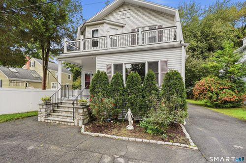 144 Flushing Ave, Fairfield, CT, 06825-1450 | Card Image