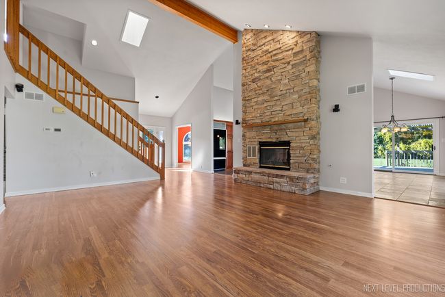 41W026 Bridle Creek Dr, House other with 4 bedrooms, 4 bathrooms and 5 parking in St. Charles IL | Image 8