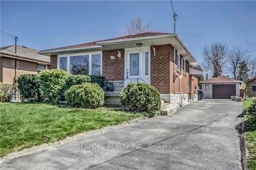 main-24 Milford Haven Drive, Scarborough, ON, M1G3C6 | Card Image