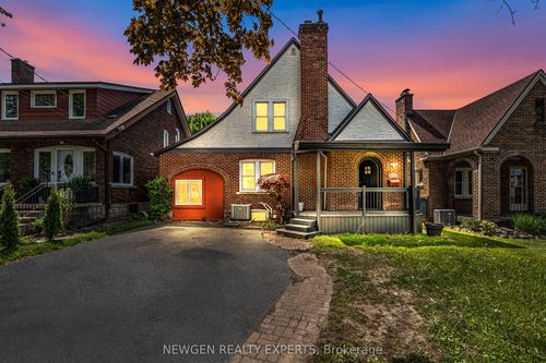 5765 Dorchester Rd, Niagara Falls, ON, L2G5S6 | Card Image