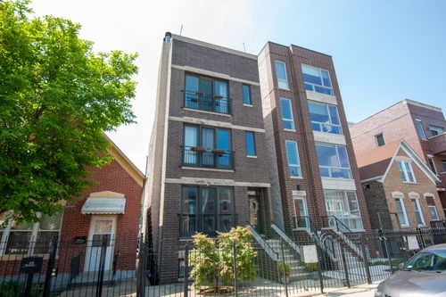 2-2427 W Augusta Blvd, Chicago, IL, 60622-6465 | Card Image
