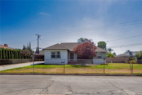 7824 Vicki Dr, Whittier, CA, 90606-2233 | Card Image