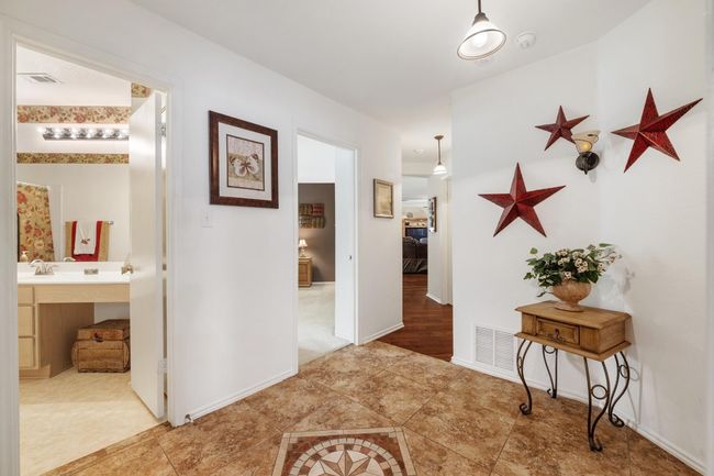 903 E Olympic Dr, House other with 3 bedrooms, 2 bathrooms and 2 parking in Pflugerville TX | Image 25