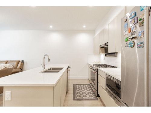 152-16433 19 Ave, Surrey, BC, V3Z0Z1 | Card Image