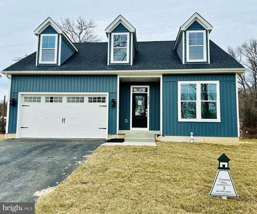 2032 William Ave, Essex, MD, 21221-1832 | Card Image