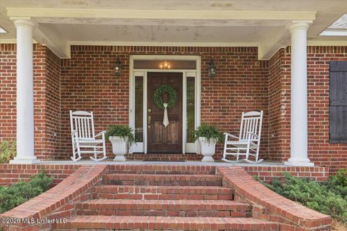 150 Annandale Pkwy E, Madison, MS, 39110-7943 | Card Image