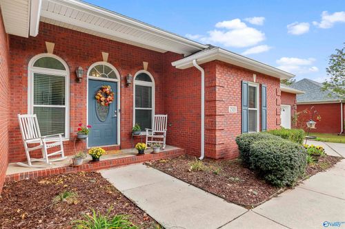 2320 Little Cove Rd, Owens Cross Roads, AL, 35763-8602 | Card Image