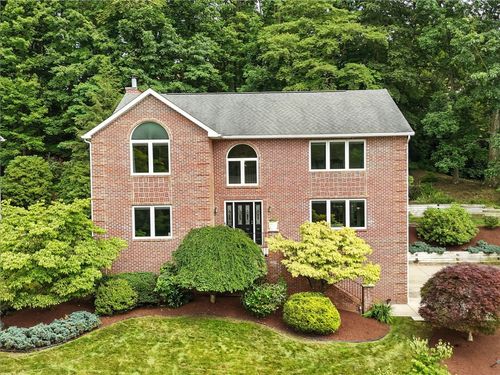 275 Jefferson St, Murrysville, PA, 15632-9054 | Card Image