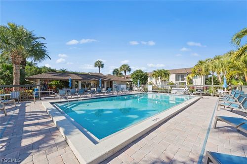 102-9305 Lake Park Dr, FORT MYERS, FL, 33919-4887 | Card Image